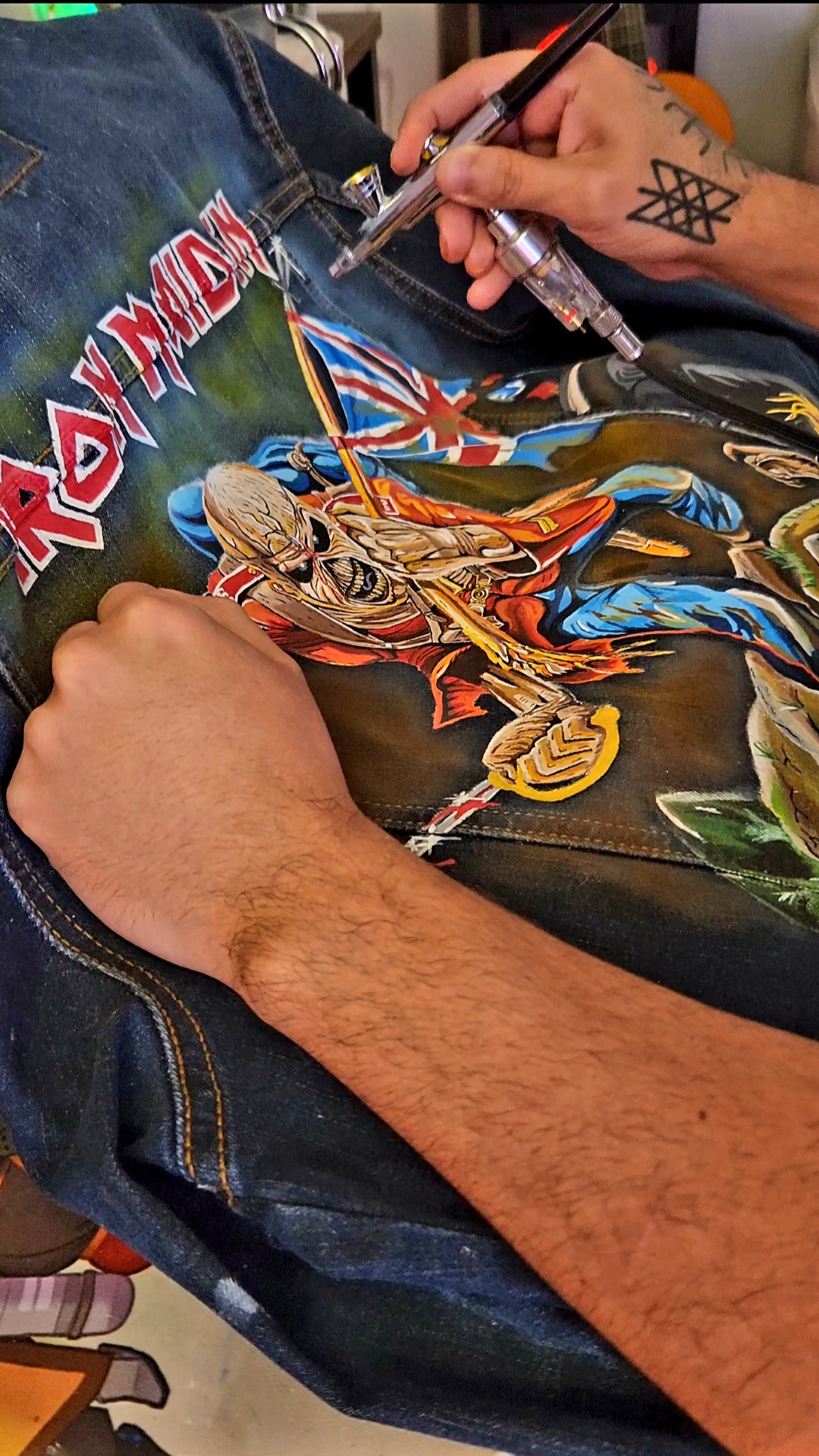 Screenshot_20250503_183340_Gallery